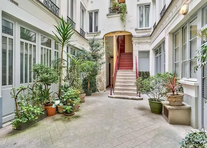 Studio Sur Les Toits Parisiens Appartement Paris